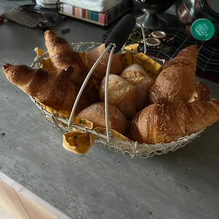 De La Nonette Bed & Breakfast